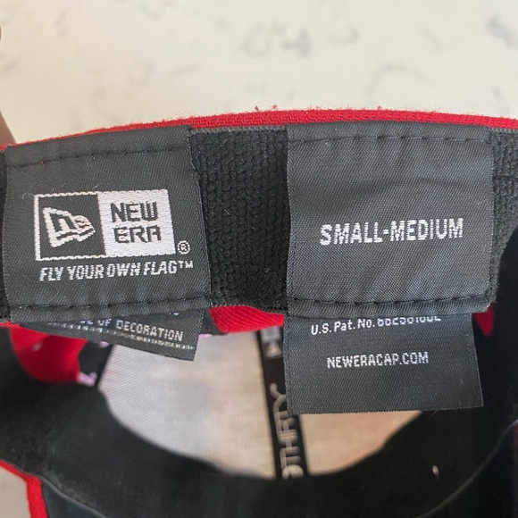 St. Louise Cardinals flex fit hat - Picture 3 of 3